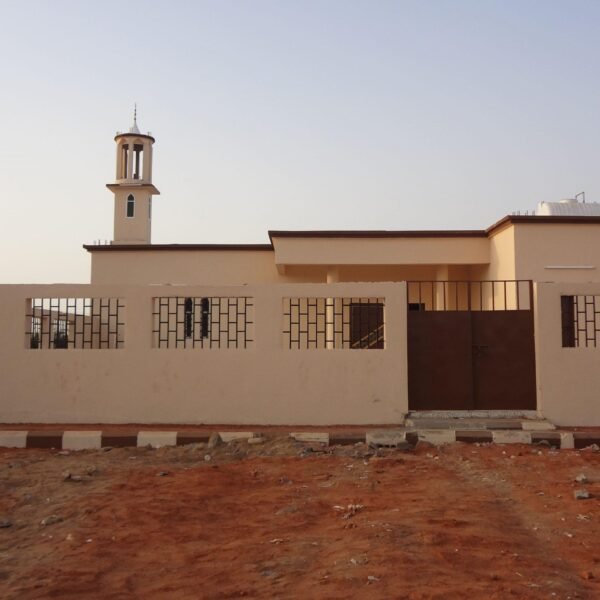 جامع رمادة scaled 1 600x600