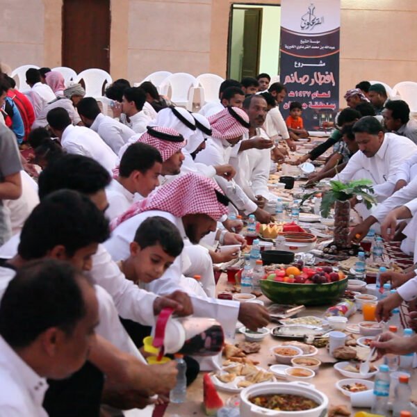 ١٠٩ مجمع التقوى إفطار صائم 600x600