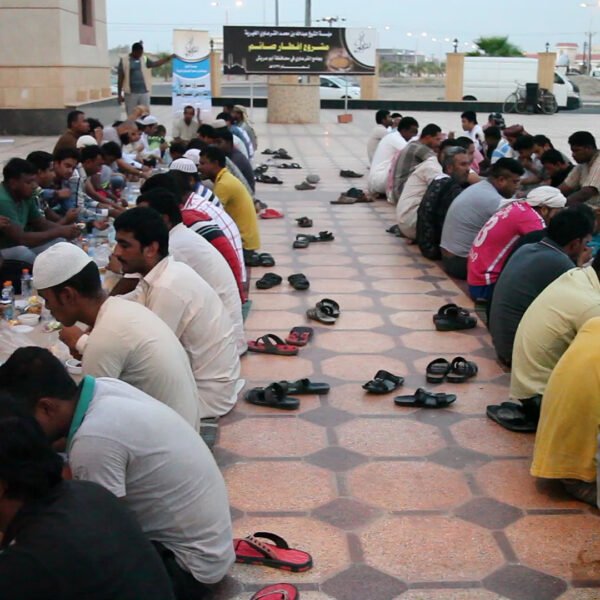 ١٤٣ مجدد الدعوة إفطار 600x600